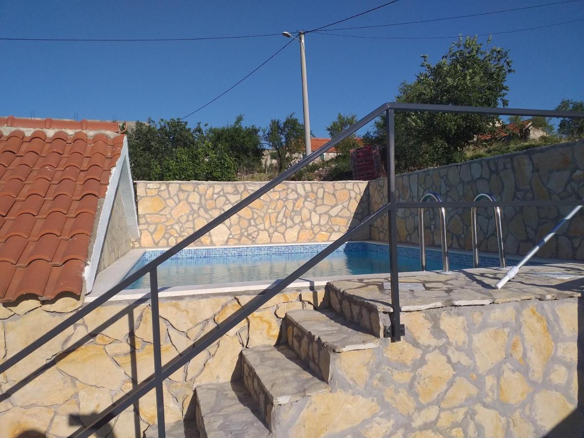 הוילה סקארדין House Milovic מראה חיצוני תמונה