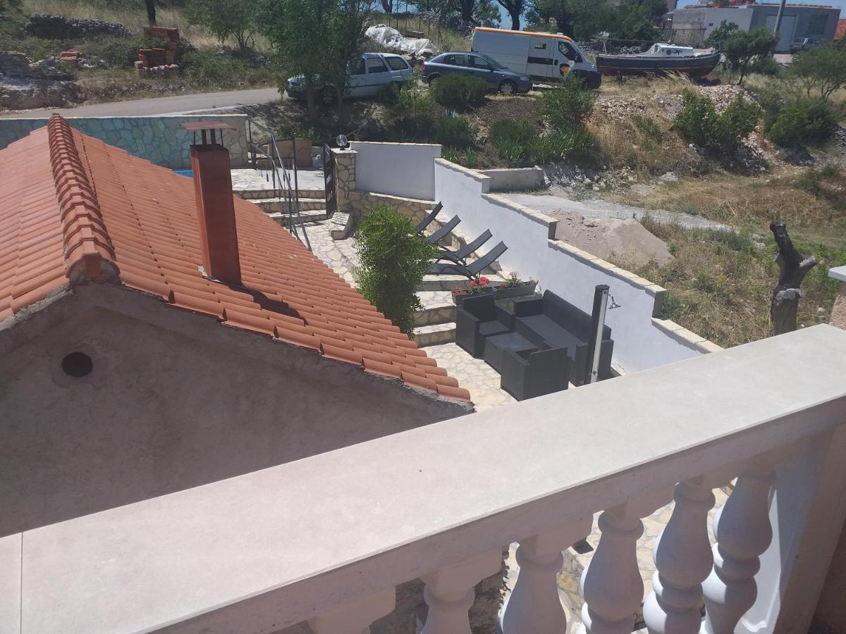 הוילה סקארדין House Milovic מראה חיצוני תמונה
