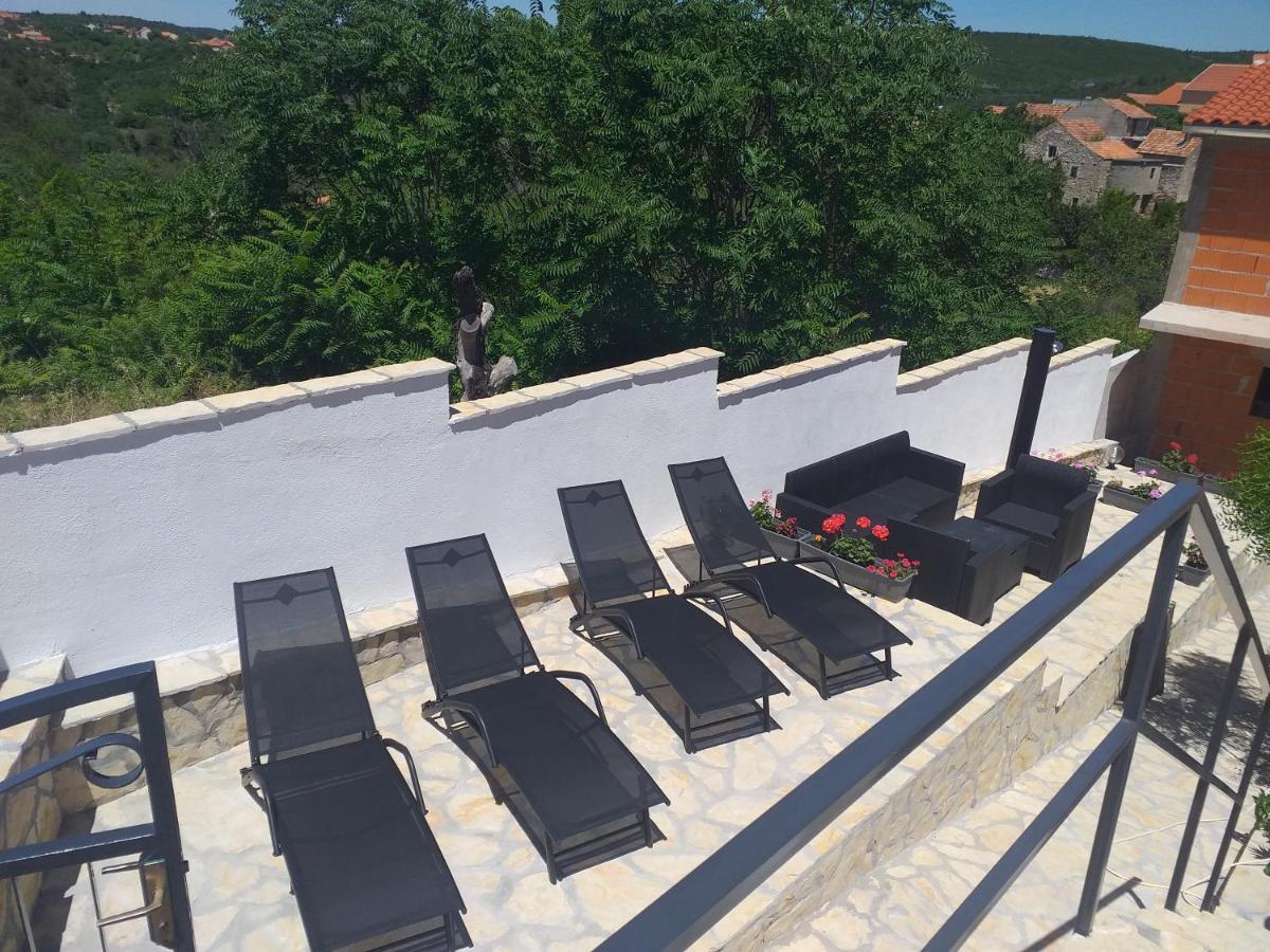 הוילה סקארדין House Milovic מראה חיצוני תמונה