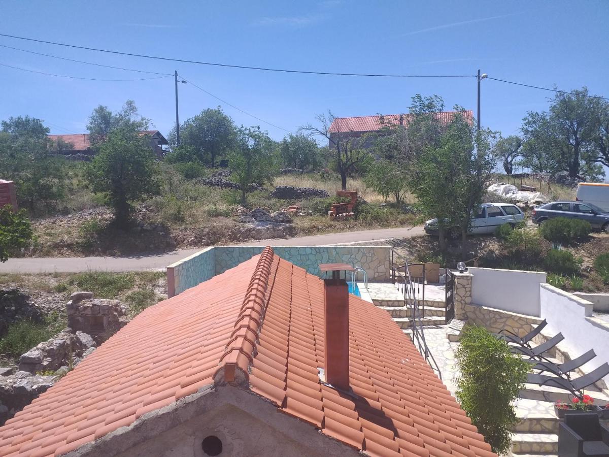 הוילה סקארדין House Milovic מראה חיצוני תמונה