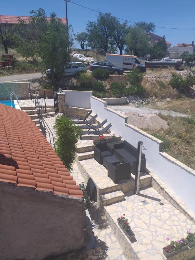 הוילה סקארדין House Milovic מראה חיצוני תמונה