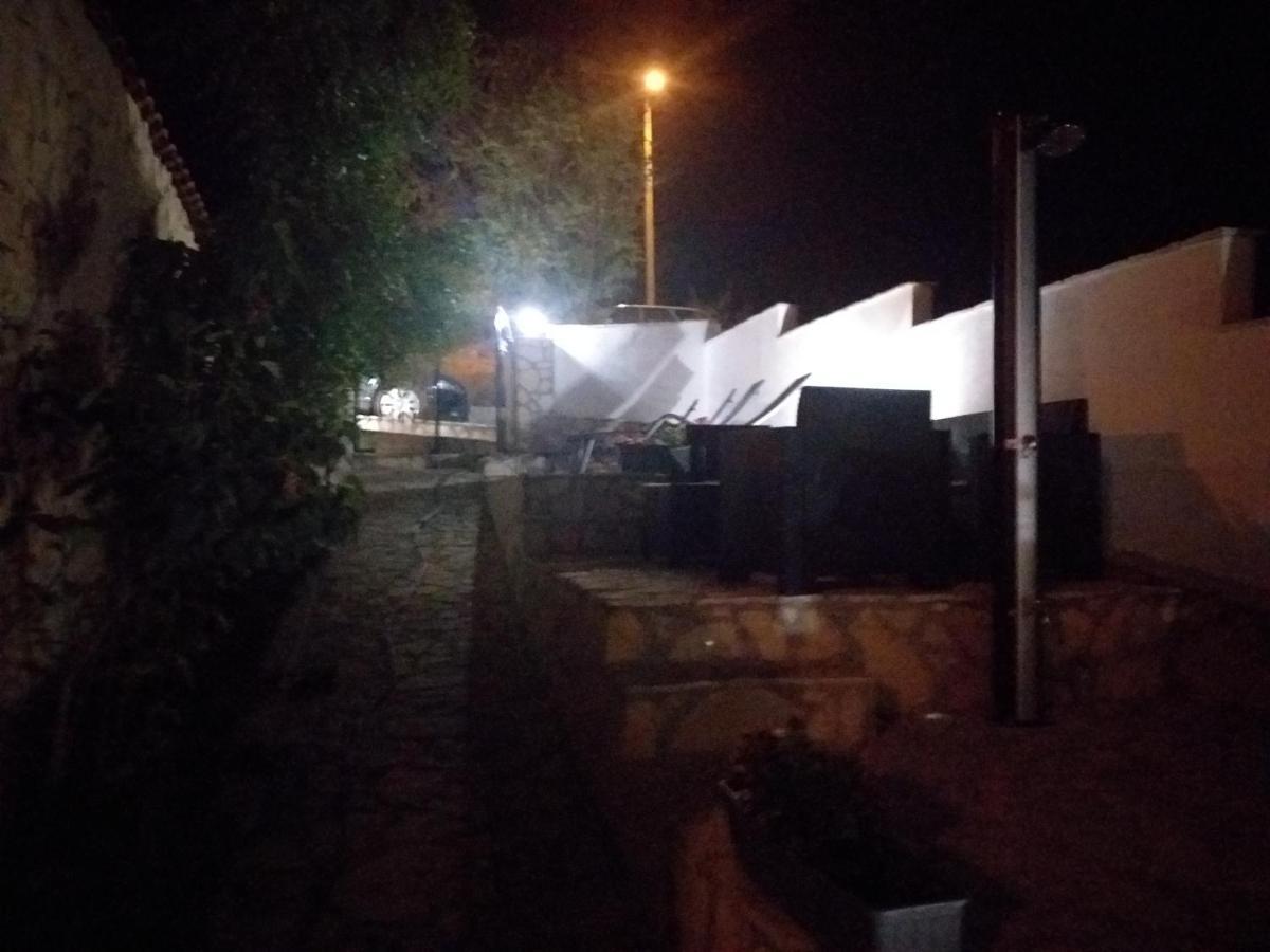הוילה סקארדין House Milovic מראה חיצוני תמונה