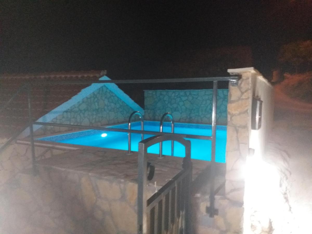 הוילה סקארדין House Milovic מראה חיצוני תמונה