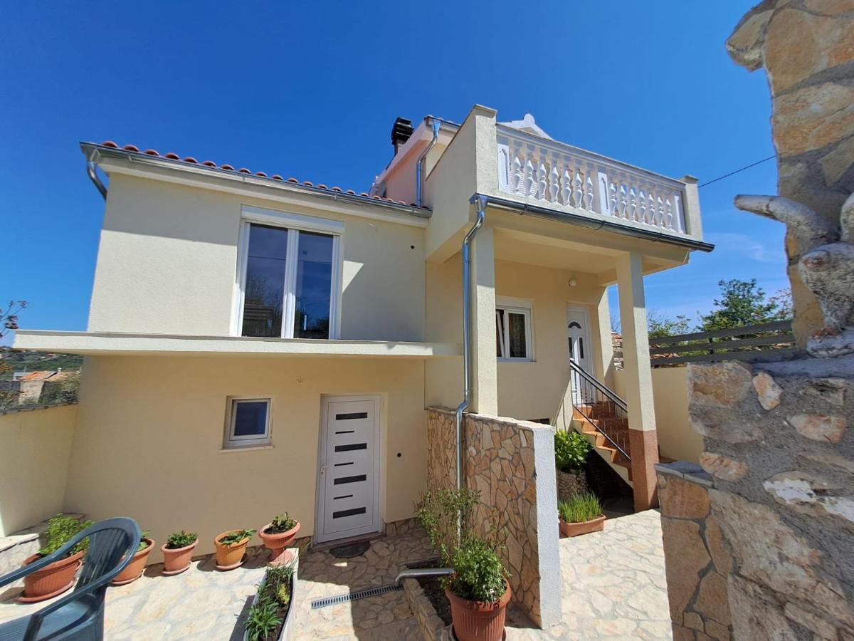 הוילה סקארדין House Milovic מראה חיצוני תמונה