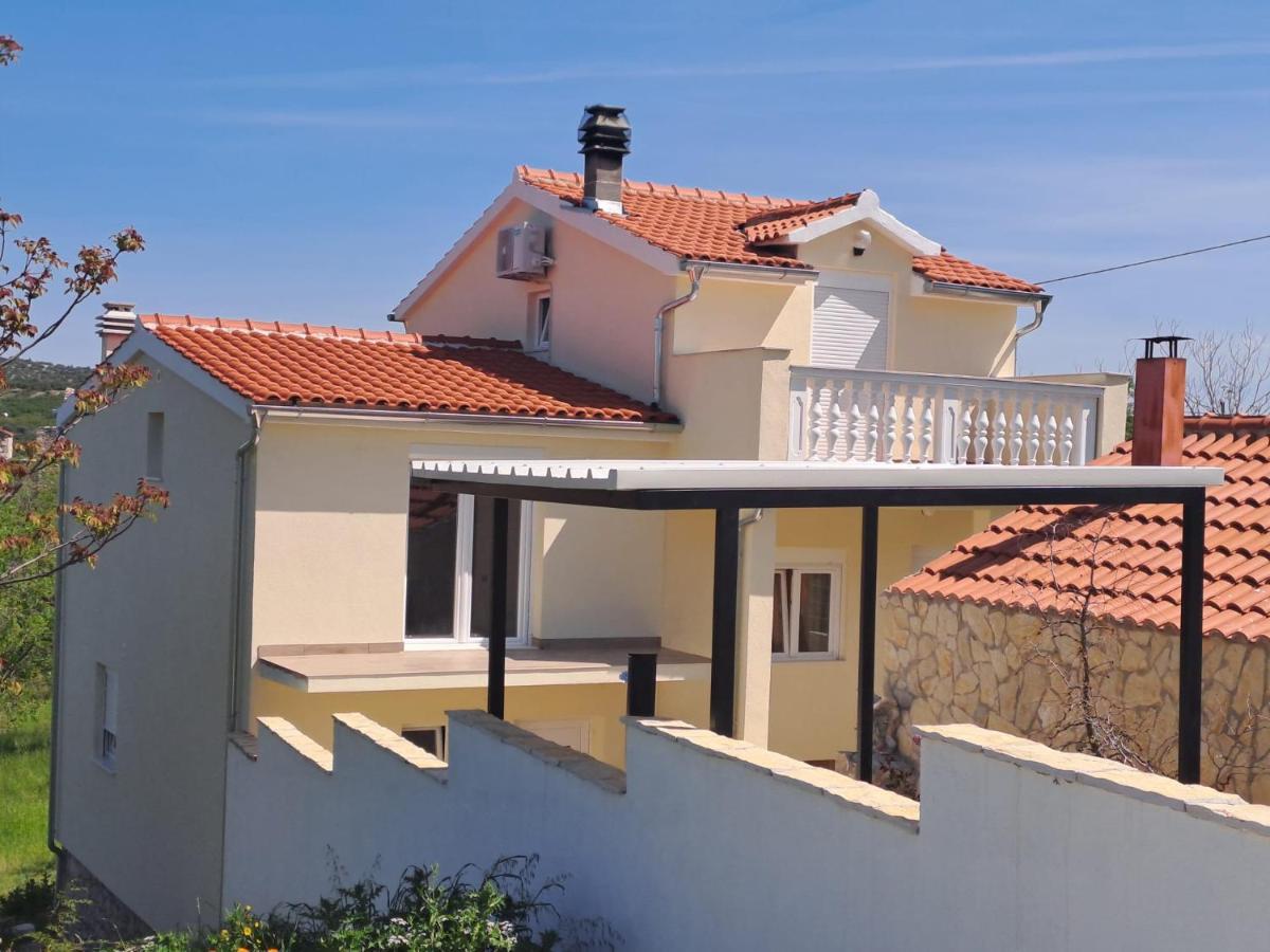 הוילה סקארדין House Milovic מראה חיצוני תמונה